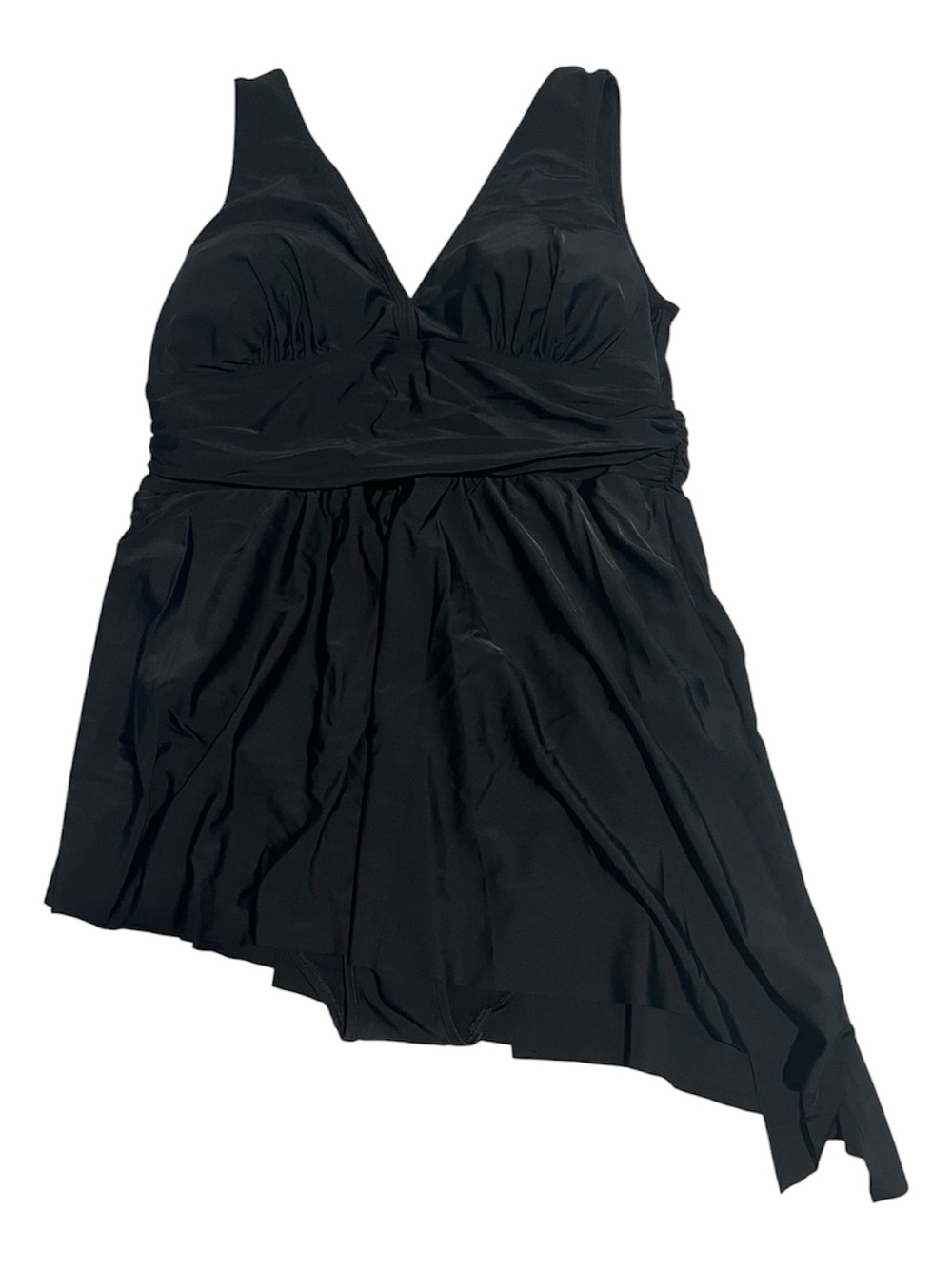 Torrid • Wireless Black Asymmetrical One-Piece Swim Dress - Size 2/2X/18-20 - Picture 5 of 13